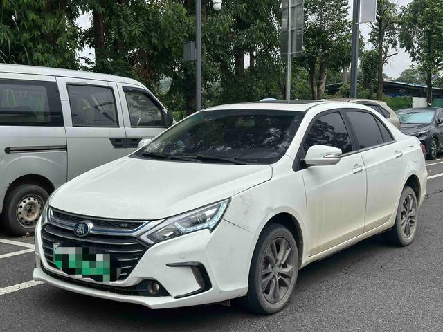 BYD Qin DM