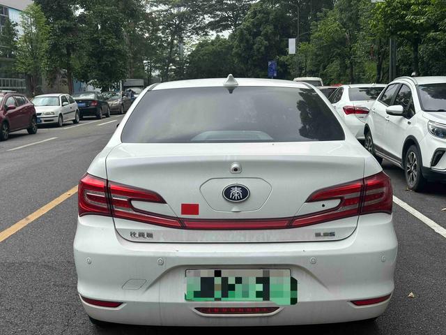 BYD Qin DM