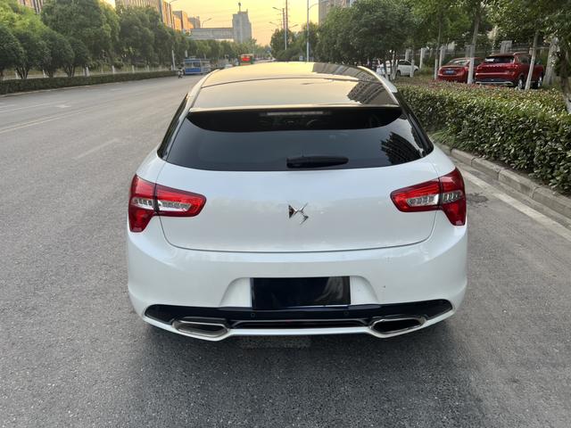 DS DS 5