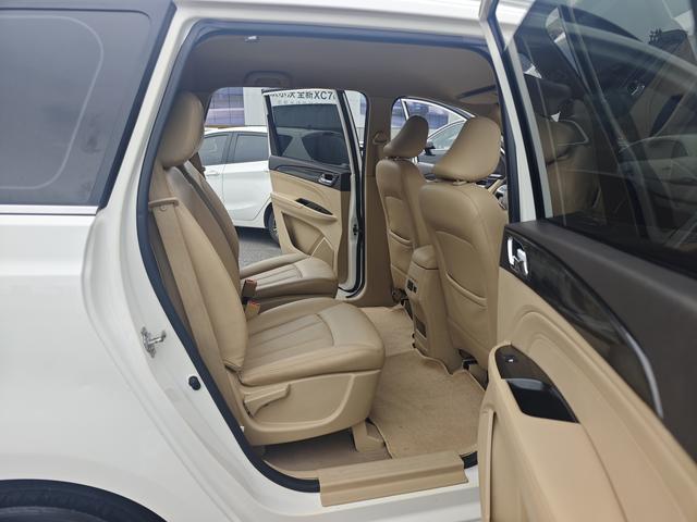 Baojun Baojun 730