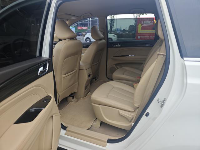 Baojun Baojun 730