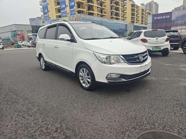 Baojun Baojun 730