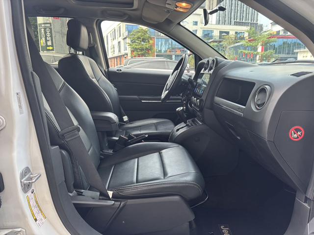 Jeep Compass (Import)