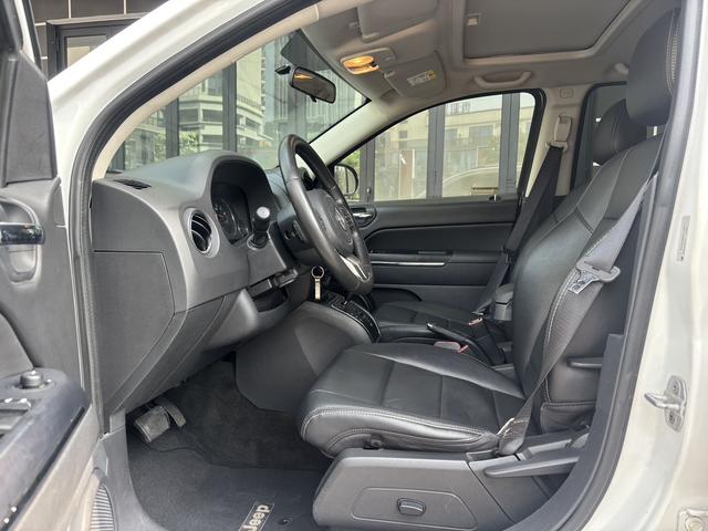Jeep Compass (Import)