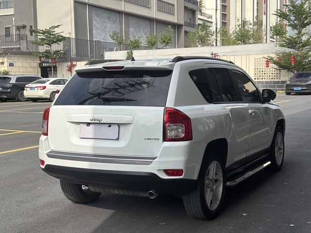 Jeep Compass (Import)
