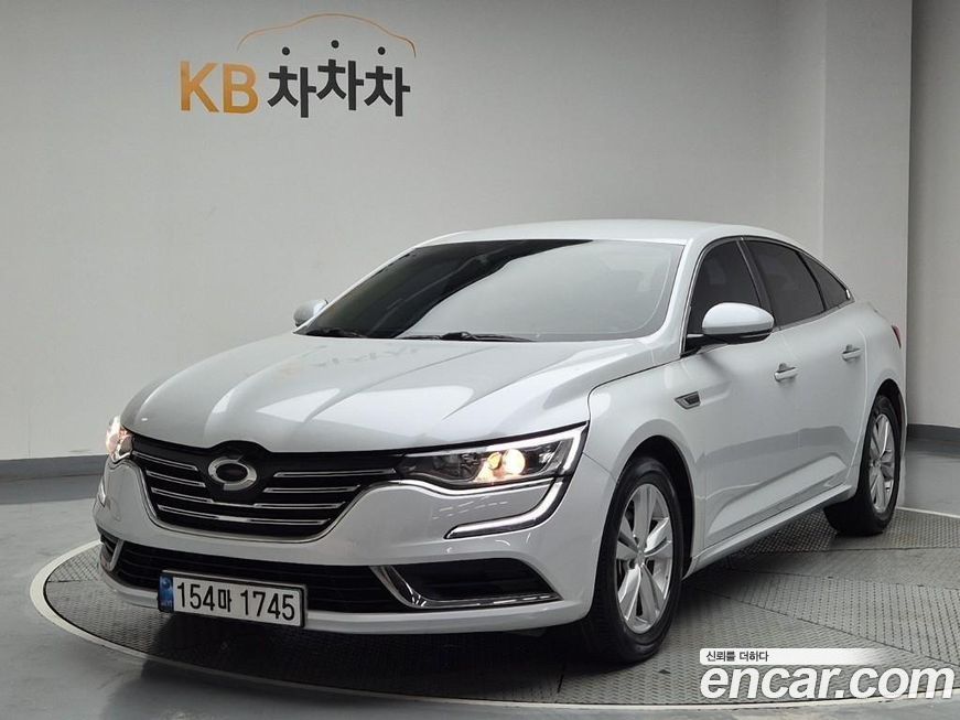 Renault SM6