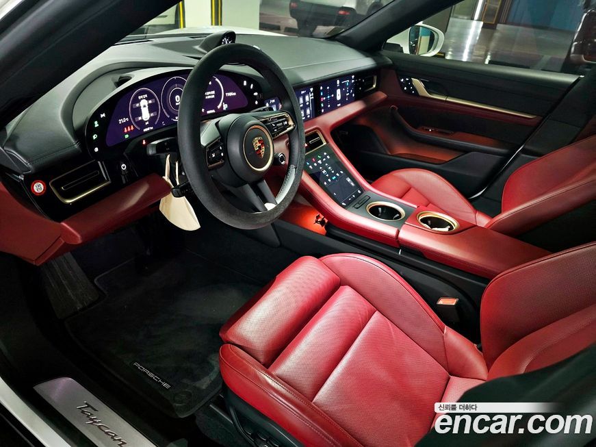 Porsche Taycan