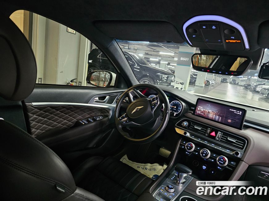 Genesis G70