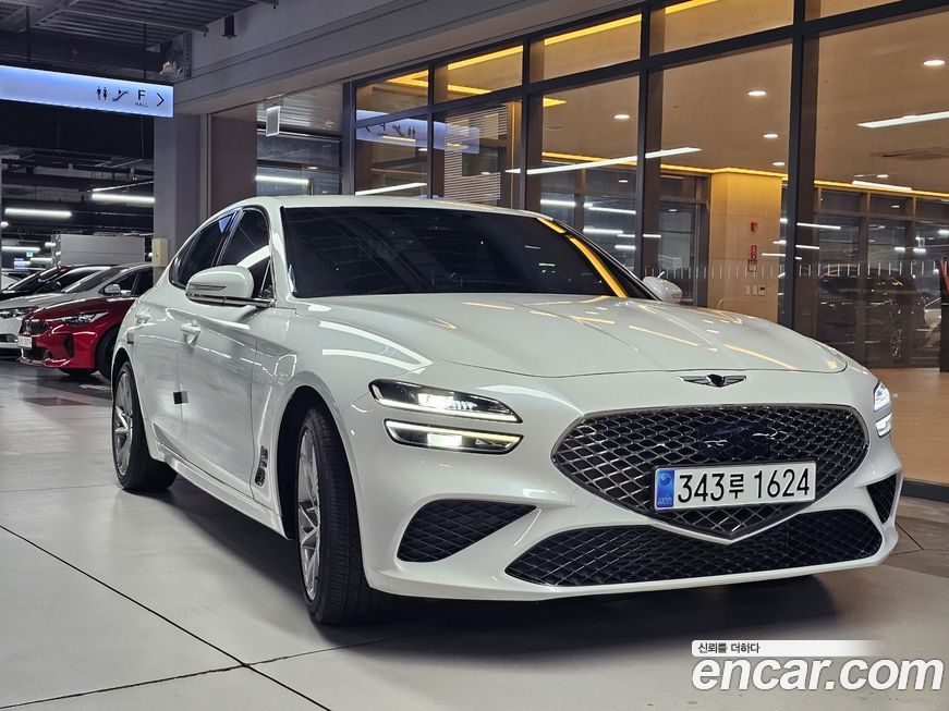 Genesis G70