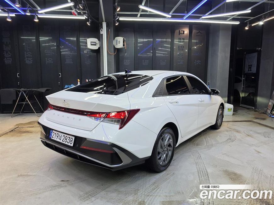 Hyundai AVANTE