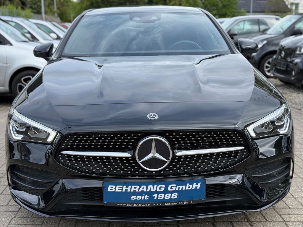 Mercedes-Benz CLA 180