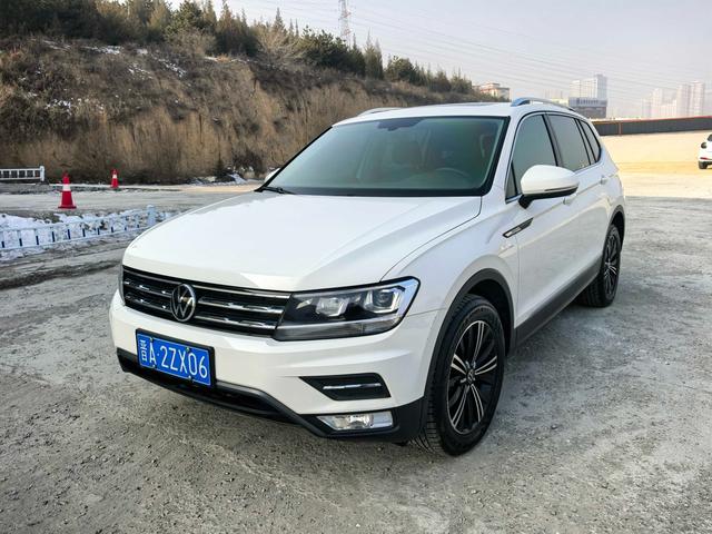 Volkswagen Tiguan L