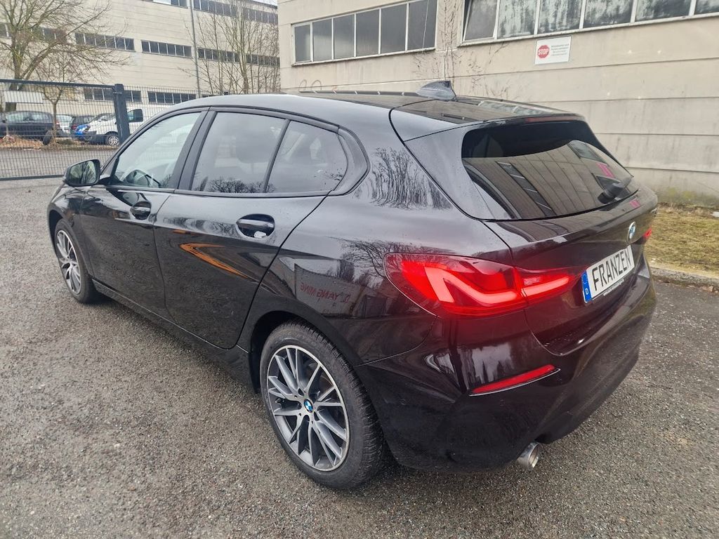 BMW 118