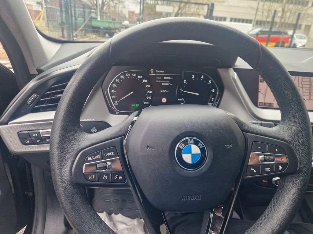 BMW 118