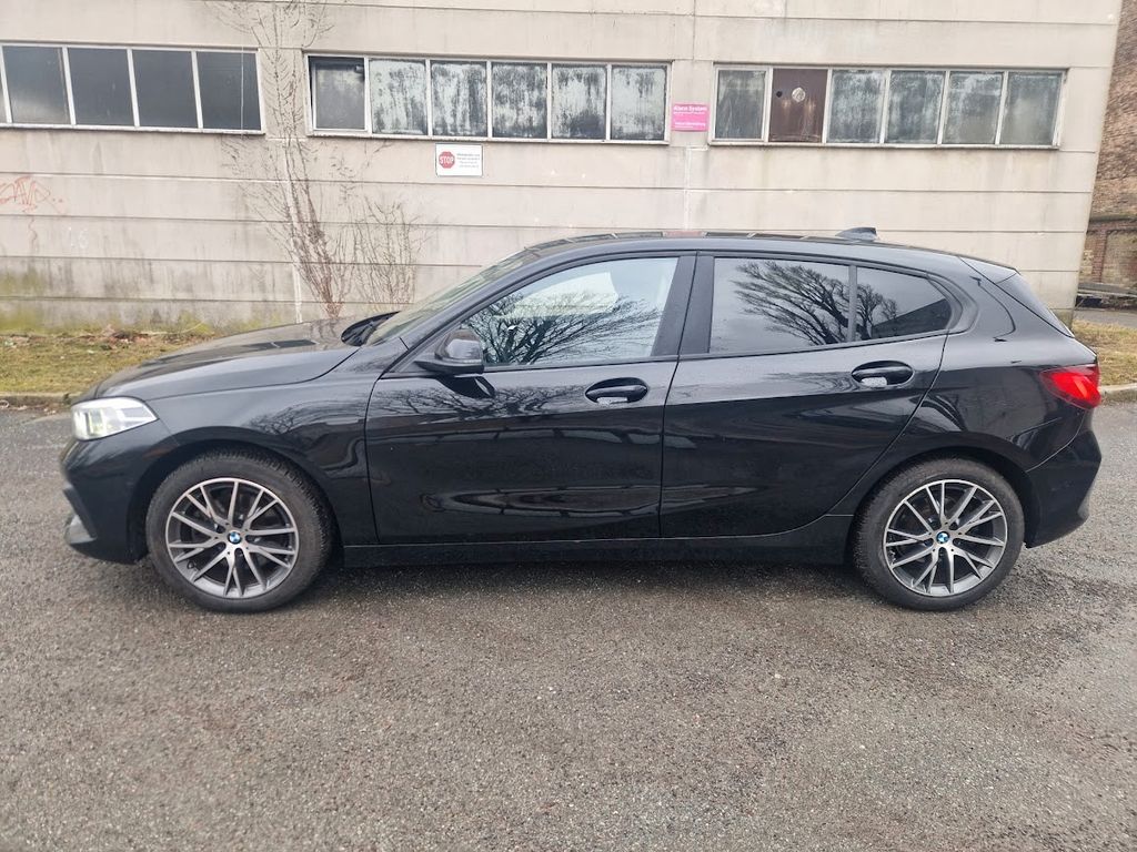 BMW 118