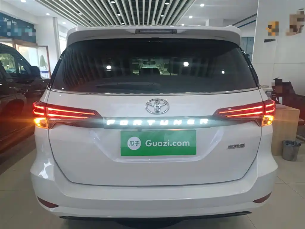 Toyota Fortuner