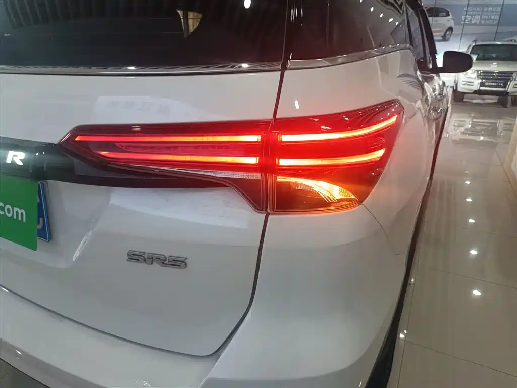 Toyota Fortuner