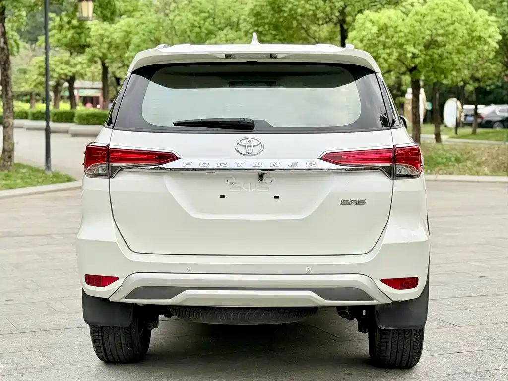 Toyota Fortuner
