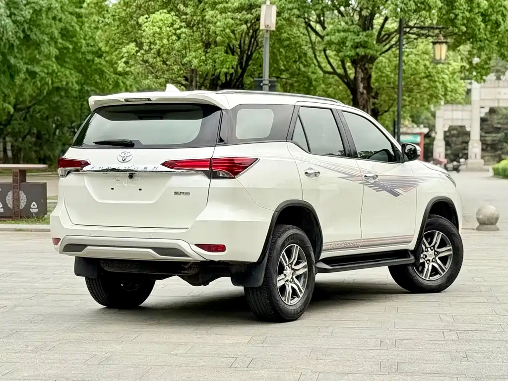Toyota Fortuner