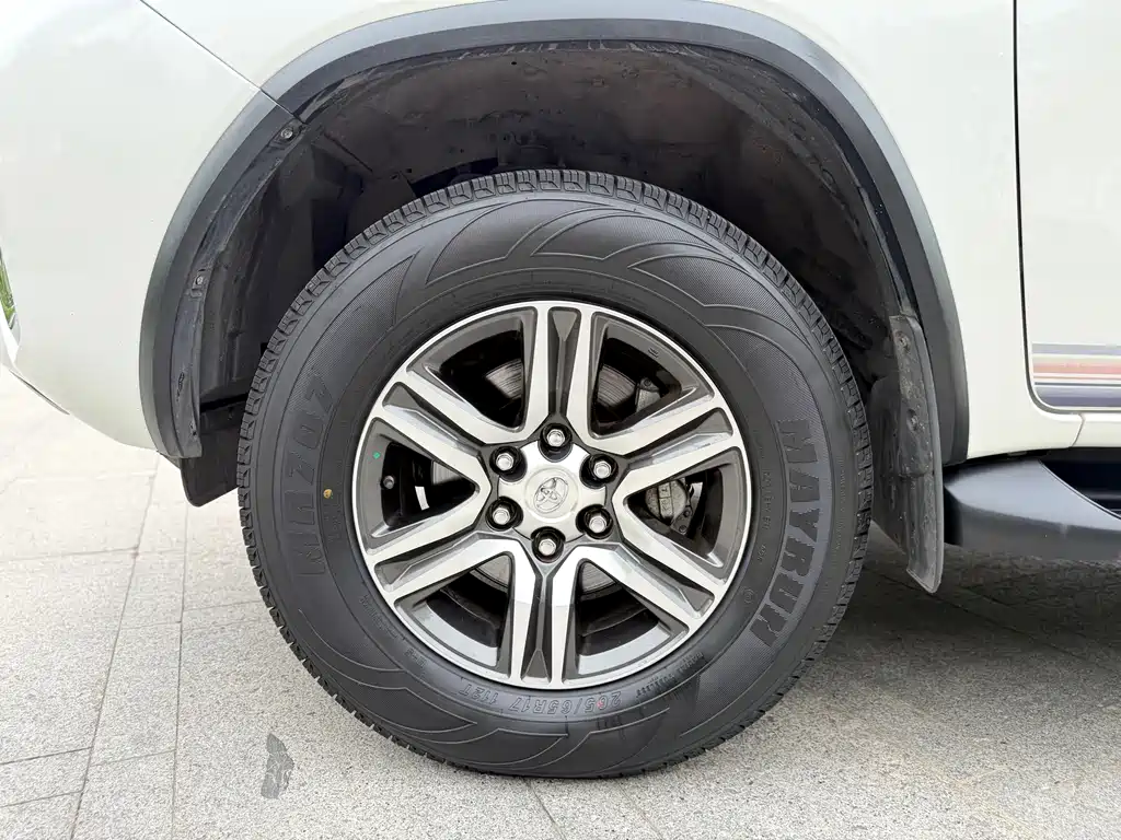 Toyota Fortuner