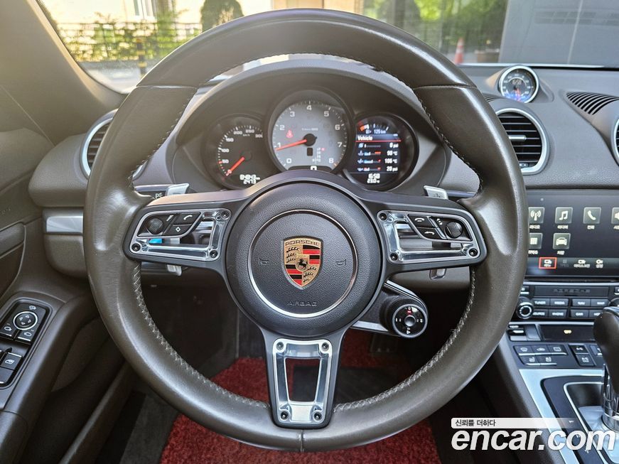 Porsche 718