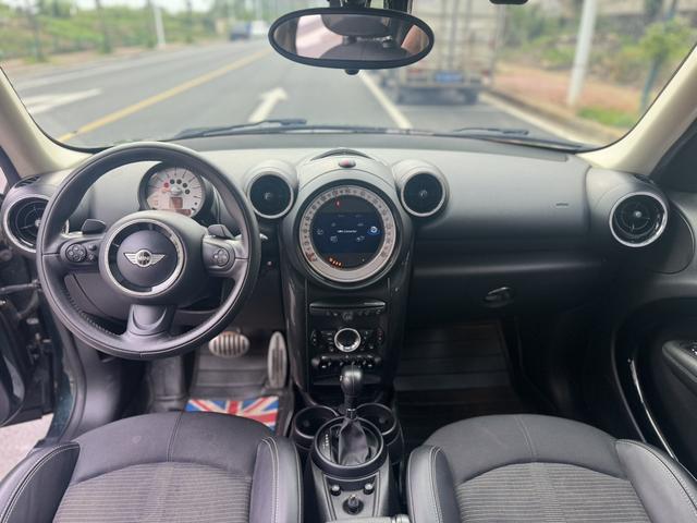MINI MINI COUNTRYMAN
