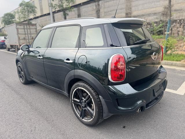 MINI MINI COUNTRYMAN