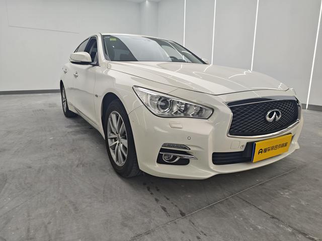 Infiniti Infiniti Q50