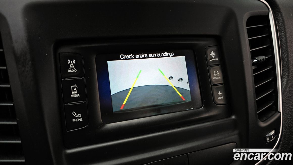 Chrysler 200