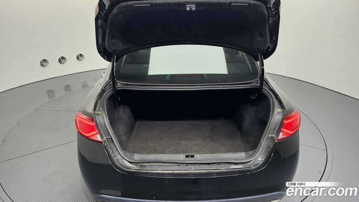 Chrysler 200