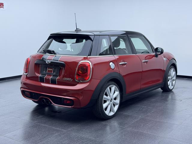 MINI MINI