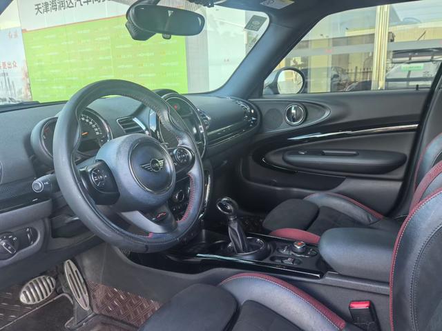 MINI MINI CLUBMAN