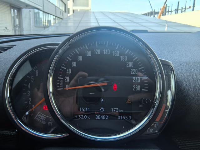 MINI MINI CLUBMAN