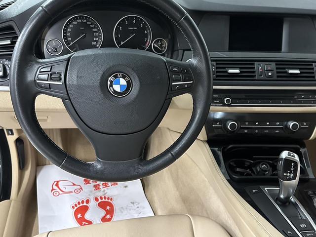 BMW BMW 5-Series