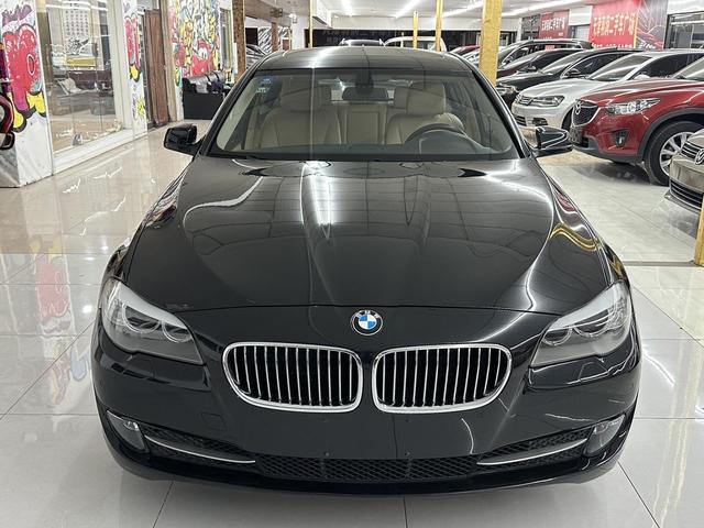BMW BMW 5-Series