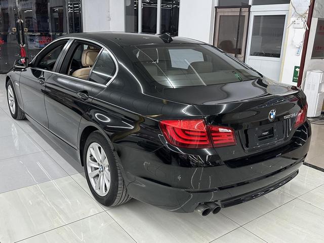 BMW BMW 5-Series