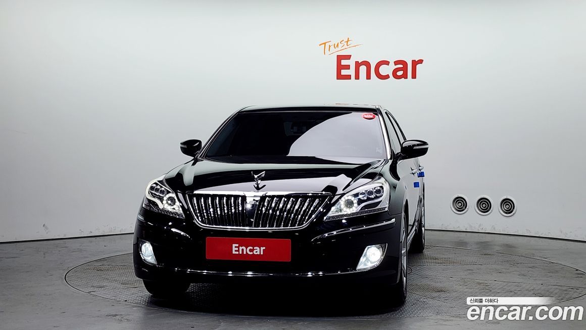 Hyundai Equus