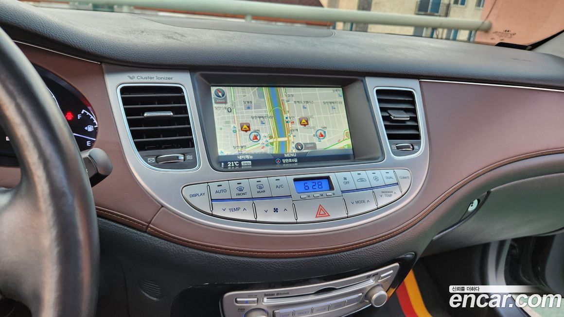 Hyundai Genesis