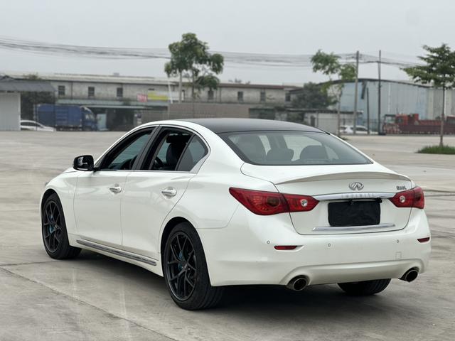 Infiniti Infiniti Q50L