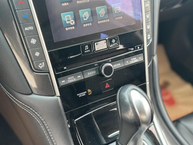 Infiniti Infiniti Q50L