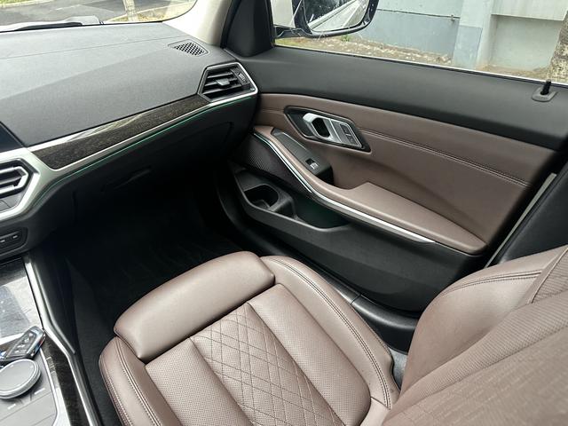 BMW BMW 3-Series