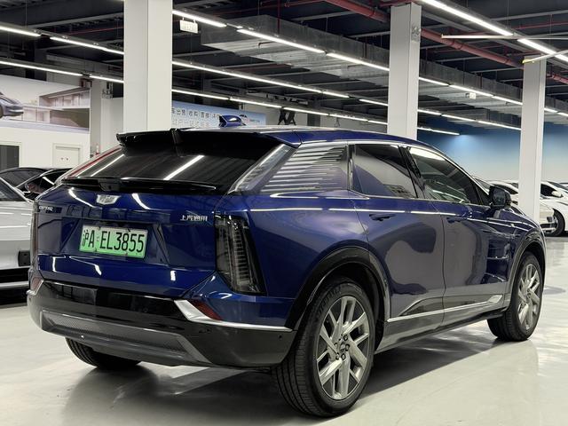 Cadillac IQ
