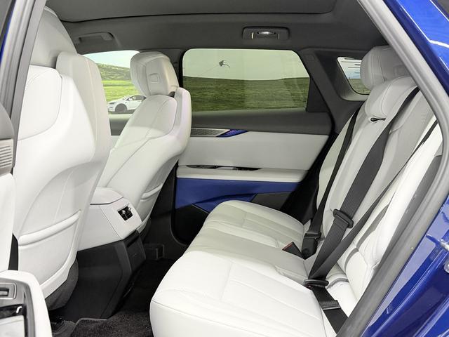 Cadillac IQ