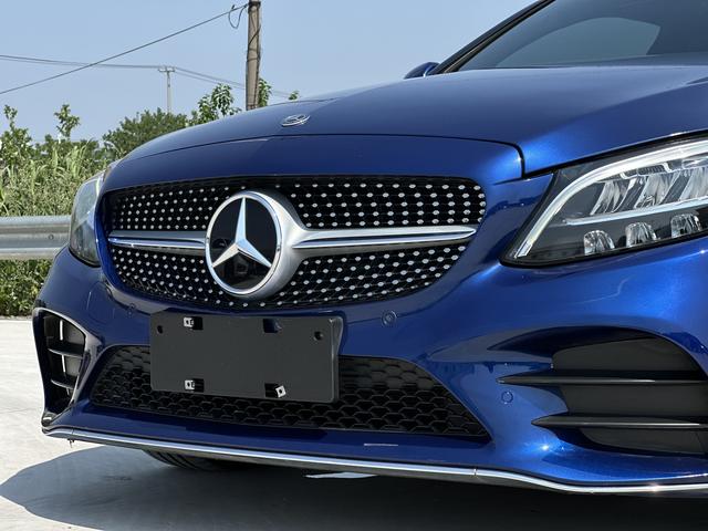 Mercedes-Benz Mercedes-Benz C-Class (Import)