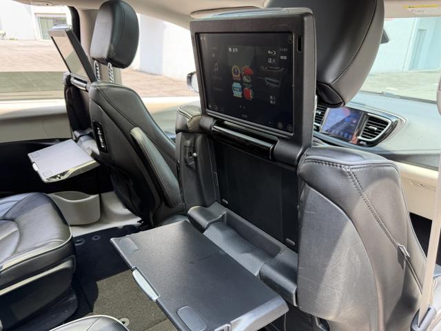 Chrysler Grand Voyager (Import)