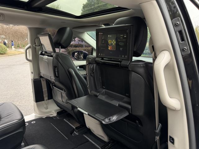 Chrysler Grand Voyager (Import)