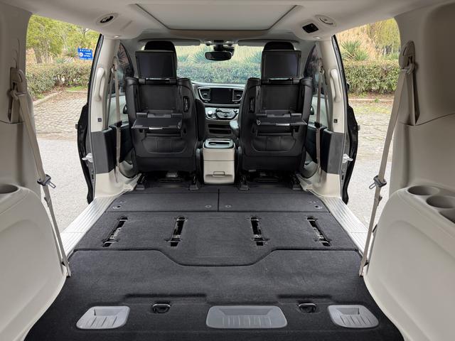 Chrysler Grand Voyager (Import)