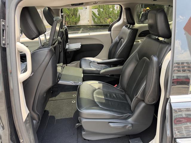 Chrysler Grand Voyager (Import)