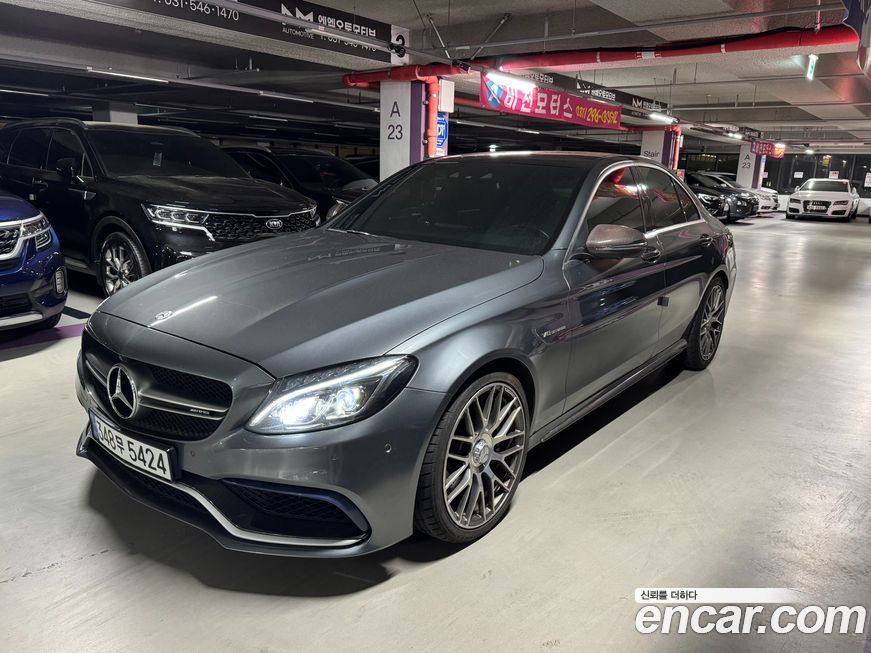 Mercedes-Benz C-Class