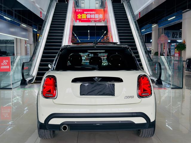 MINI MINI